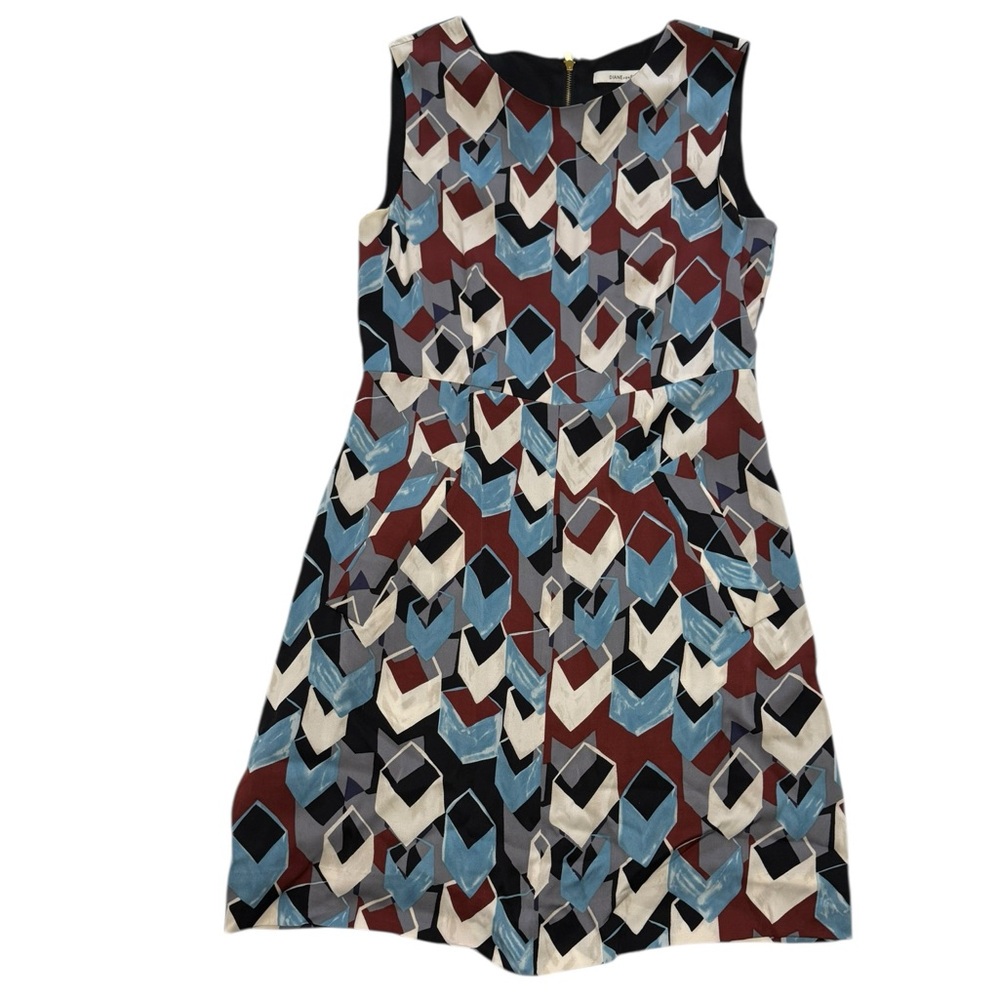 Diane Von Furstenberg Silk Capreena Mini Dress size 4 - Picture 3 of 8